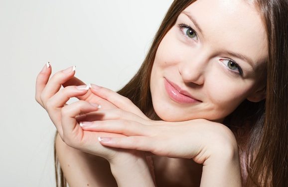 HAND REJUVENATION: TOP 3 WAYS TO LOSE “OLD LADY HANDS”